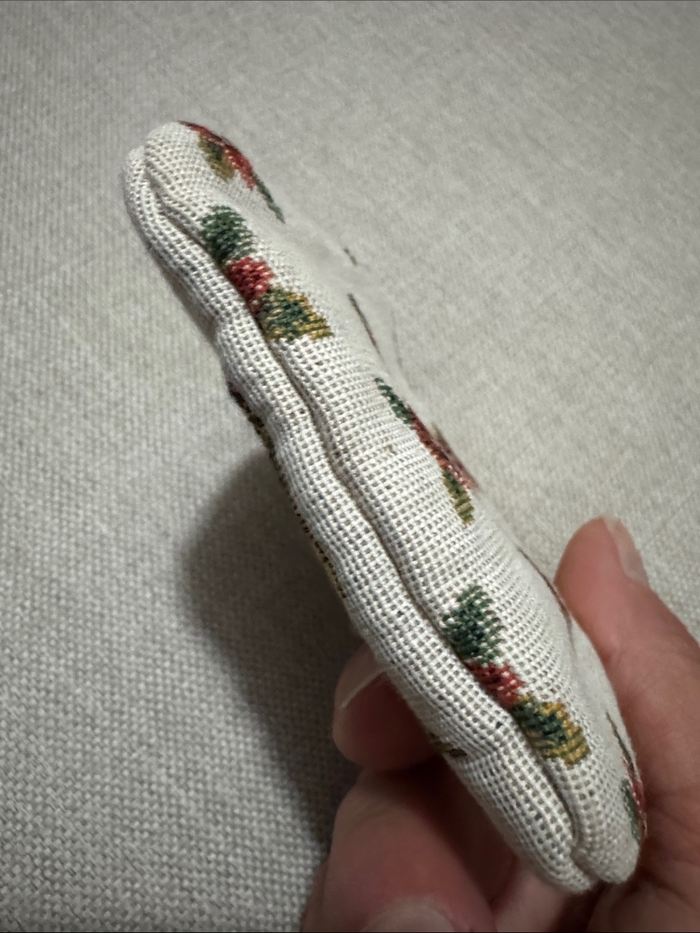 Mini Coin Purse-Tapestry Exterior-Gold Tone Kisslock Closure-Beige-EUC - Picture 7 of 11